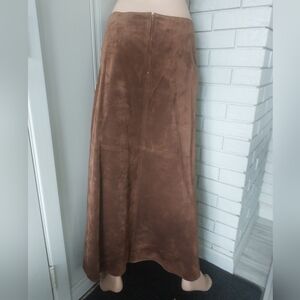 Skirt - long brown suede - size: US10